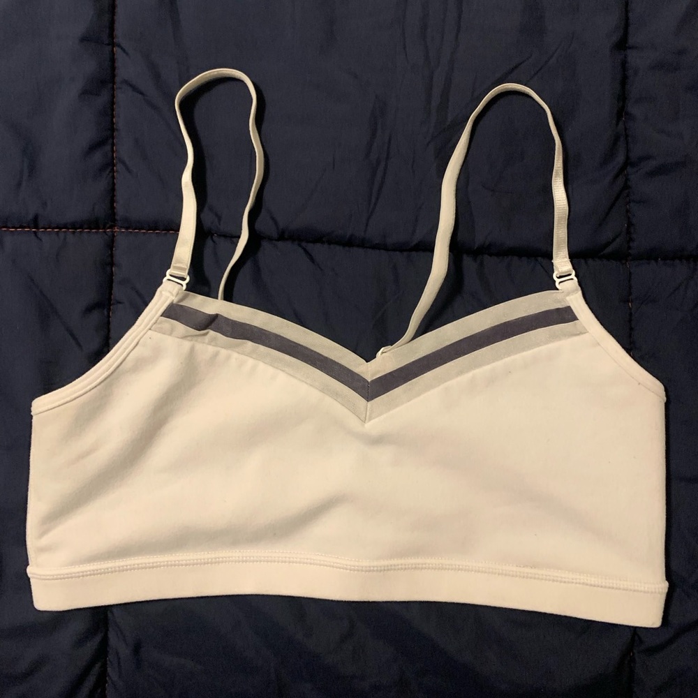 White Lululemon Sports Bra Size 6